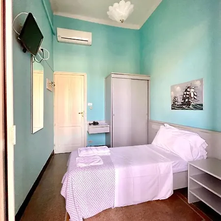 Hotel Doria *