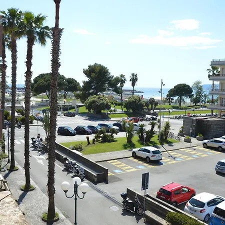 Hotel Doria *