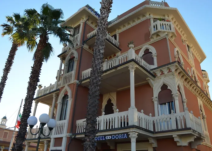 Hotel Doria *